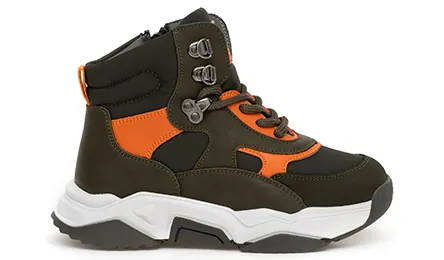 U.S. Polo Assn. Ganus בצבע Khaki